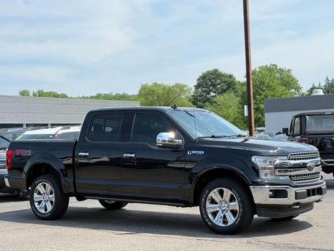 Used 2019 Ford F150 Lariat w/ Equipment Group 502A Luxury AWD/4WD image 39