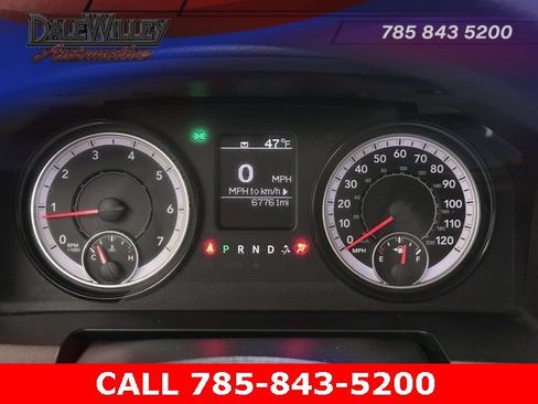 Used 2019 RAM 1500 Express image 10