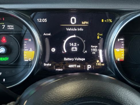 Used 2023 Jeep Wrangler Unlimited AWD/4WD image 24