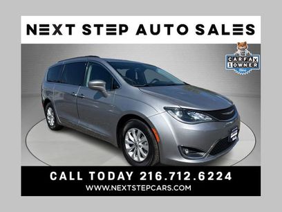 Used 2017 Chrysler Pacifica Touring-L