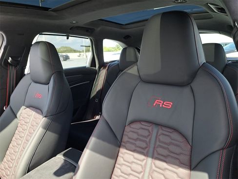 New 2026 Audi RS 6 performance image 16