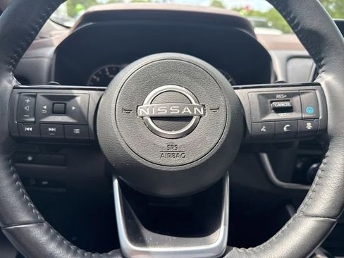 Used 2023 Nissan Rogue SV w/ SV Premium B Package AWD/4WD image 19