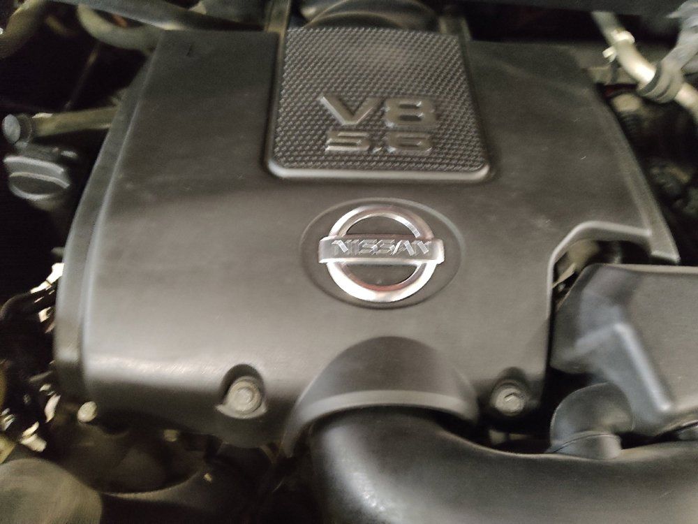 Used 2015 Nissan Titan SV RWD image 30