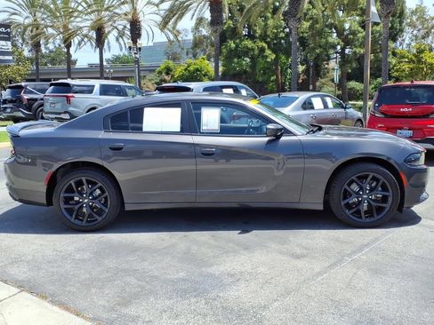 Used 2022 Dodge Charger SXT w/ Cold Weather Package AWD/4WD image 3