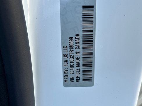 New 2026 Chrysler Voyager LX image 28