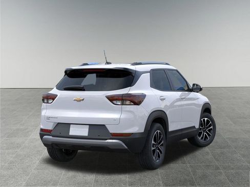 New 2026 Chevrolet TrailBlazer LT w/ Convenience Package image 4