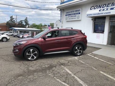 Used 2017 Hyundai Tucson Limited w/ Cargo Package AWD/4WD image 6