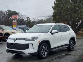 Used 2024 Volkswagen Atlas SE w/ Panoramic Sunroof Package 360° Tour