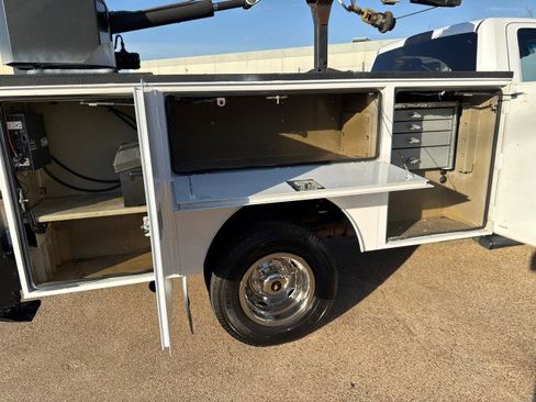 Used 2016 RAM 3500 Tradesman w/ Power & Remote Entry Group image 19