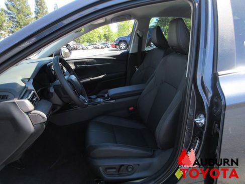 New 2026 Toyota Camry XLE image 22