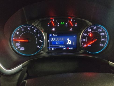 Used 2023 Chevrolet Equinox LT w/ Driver Convenience Package image 23