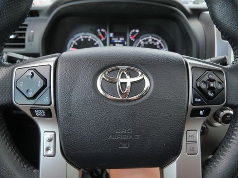 Certified 2022 Toyota 4Runner Limited AWD/4WD image 25