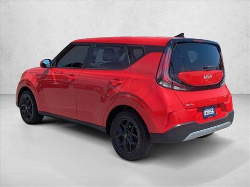 Used 2024 Kia Soul LX w/ Option Group 015 FWD image 8