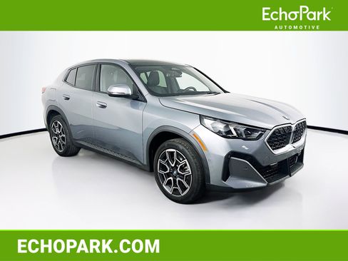 Used 2025 BMW X2 xDrive28i image 1