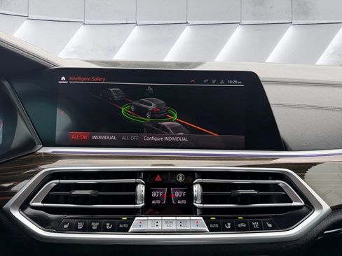 Used 2020 BMW X5 xDrive40i image 16
