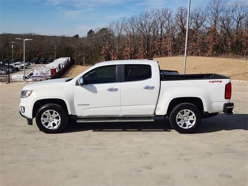Used 2017 Chevrolet Colorado LT w/ Luxury Package, Chrome image 5