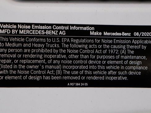 Used 2020 Mercedes-Benz Sprinter 3500 w/ Driver Convenience Package image 46