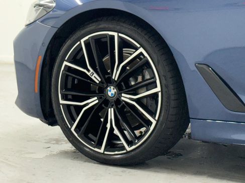 Used 2022 BMW 530i w/ M Sport Package image 39