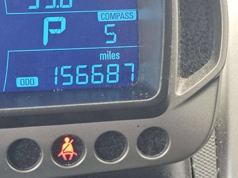 Used 2014 Chevrolet Sonic LT w/ Fun and Sun Package image 10