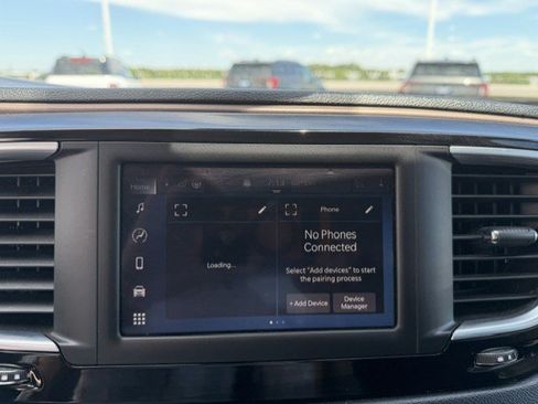 Used 2023 Chrysler Voyager LX FWD image 20