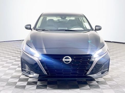 New 2026 Nissan Altima 2.5 SV FWD image 3
