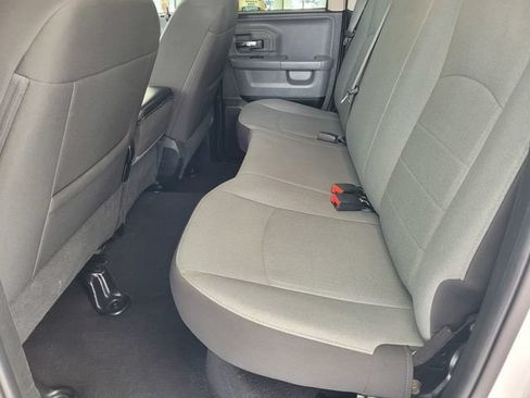 Used 2024 RAM 1500 Classic SLT AWD/4WD image 15