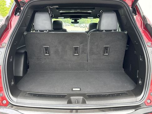 Used 2022 Buick Enclave Premium w/ Experience Buick Package image 25