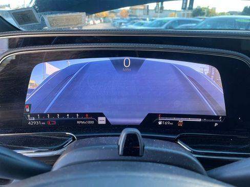 Used 2023 Cadillac Escalade Sport image 9