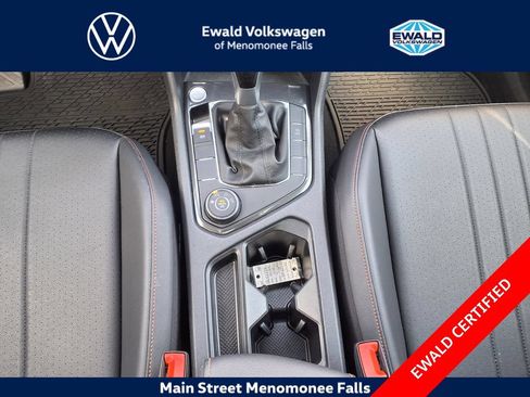Used 2024 Volkswagen Tiguan Wolfsburg Edition AWD/4WD image 23