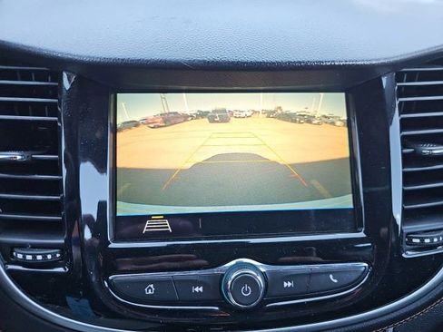 Used 2018 Chevrolet Trax LS FWD image 18