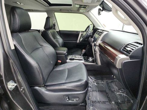 Certified 2022 Toyota 4Runner Limited AWD/4WD image 30