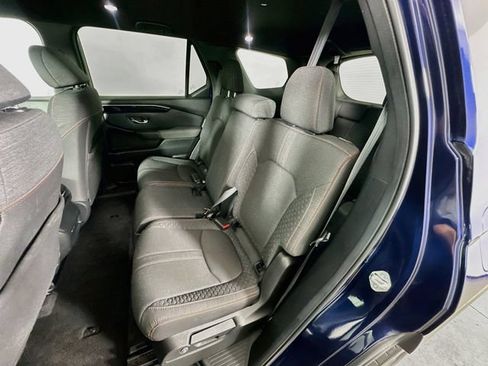 Used 2025 Honda Pilot Sport image 30