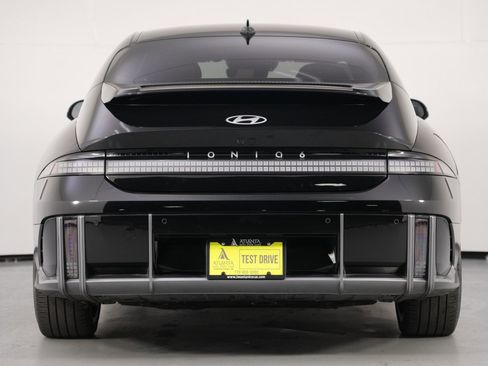 Used 2023 Hyundai Ioniq 6 SEL image 10