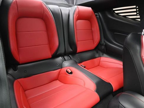 Used 2019 Ford Mustang GT Premium w/ GT Performance Package RWD image 13