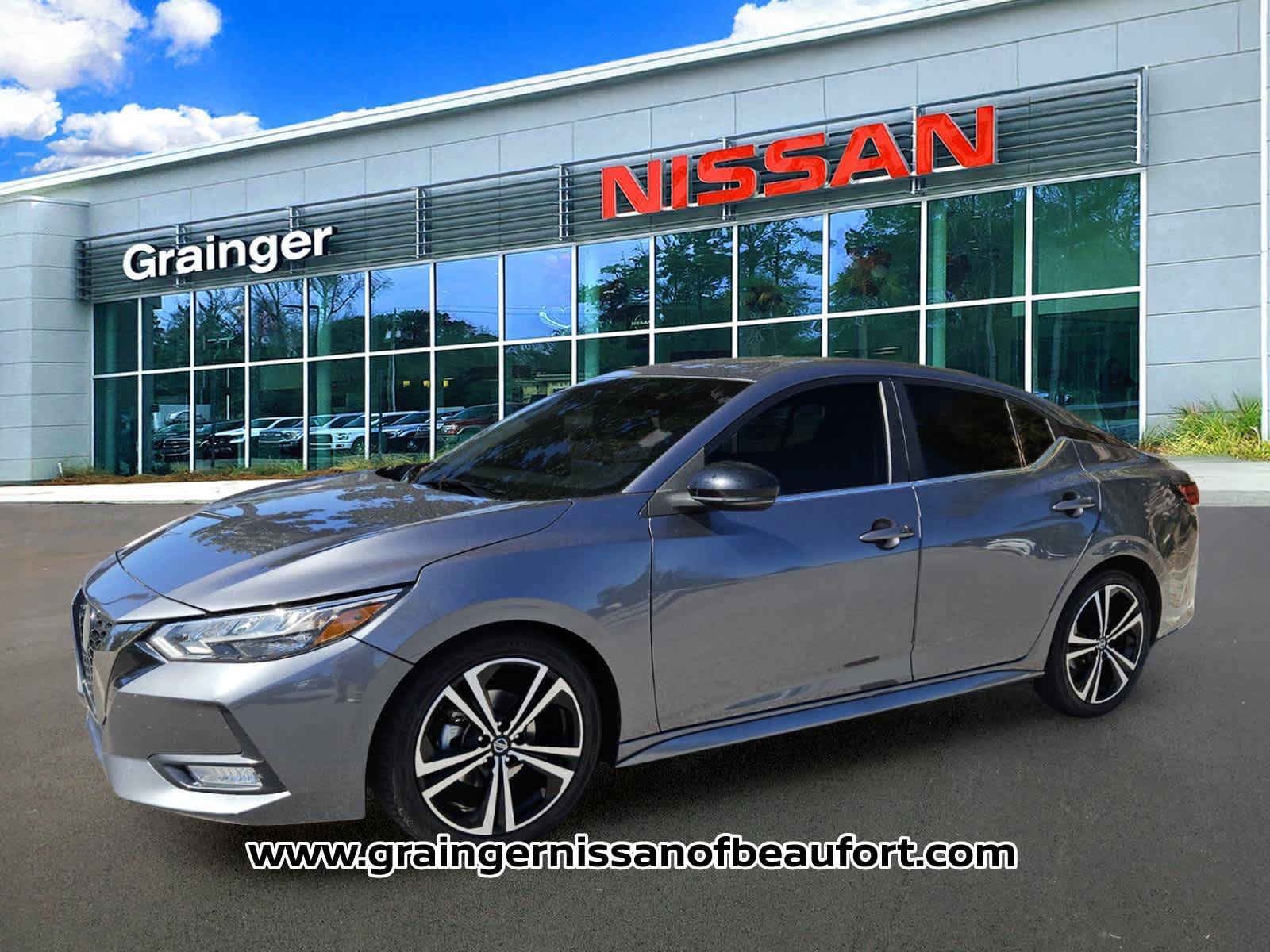 Used 2022 Nissan Sentra SR w/ Electronics Package FWD image 2