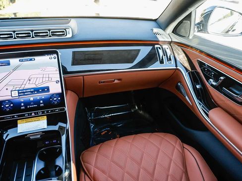 New 2026 Mercedes-Benz S 580 4MATIC Sedan image 15