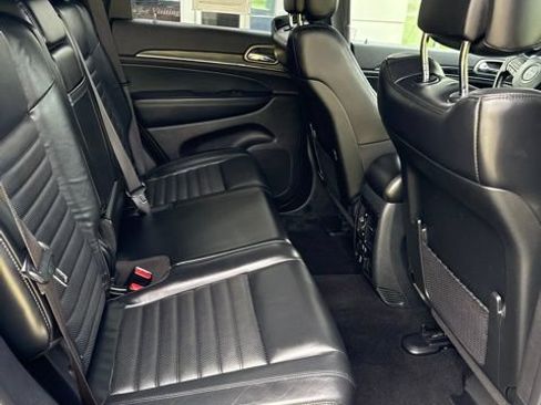 Used 2019 Jeep Grand Cherokee Limited X AWD/4WD image 9