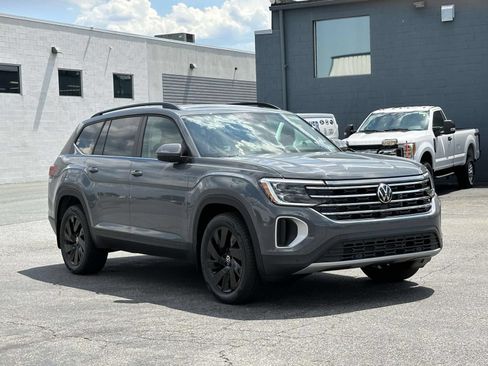 New 2026 Volkswagen Atlas SE AWD/4WD image 8