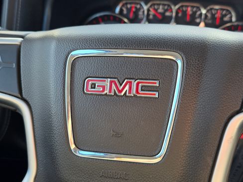 Used 2015 GMC Sierra 2500 SLE image 30