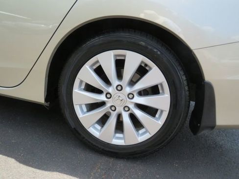 Used 2015 Honda Accord EX-L image 18