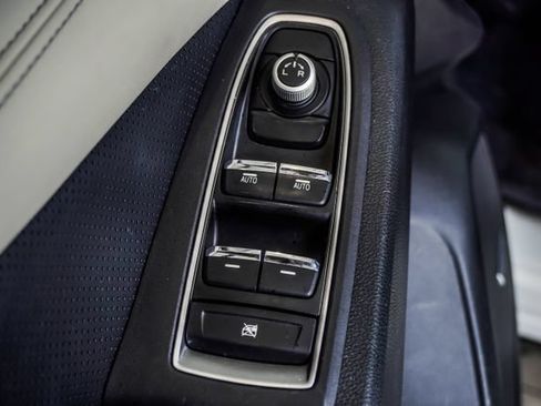 Used 2019 Subaru Ascent Limited AWD/4WD image 35