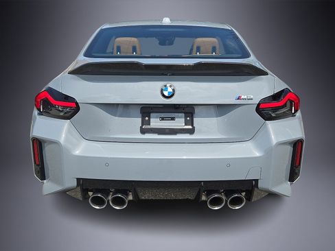 Used 2023 BMW M2 RWD image 5