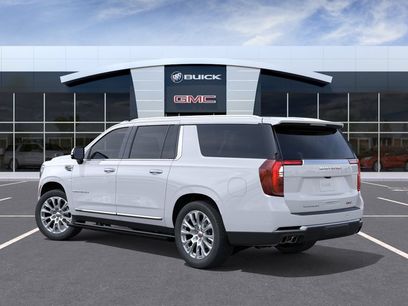 New 2026 GMC Yukon XL Denali w/ Sun & Power Step Package