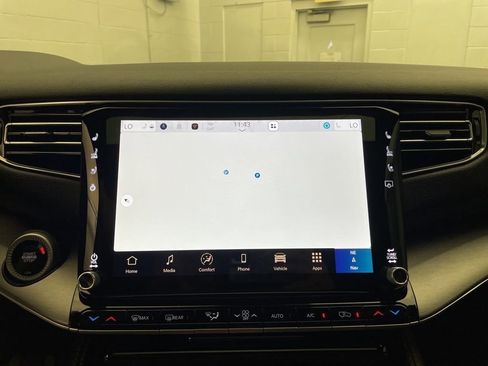 New 2026 Jeep Grand Wagoneer image 15