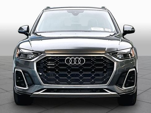 Used 2023 Audi Q5 2.0T Premium Plus w/ Premium Plus Package AWD/4WD image 4