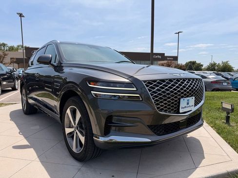 Used 2023 Genesis GV80 2.5T w/ Advanced Package AWD/4WD image 11
