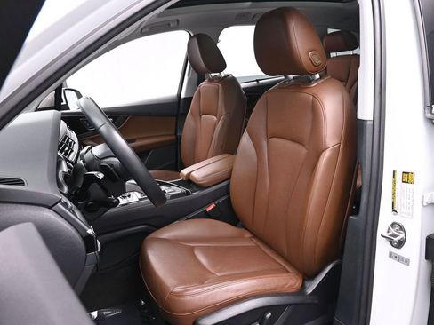 Used 2018 Audi Q7 3.0T Prestige image 13