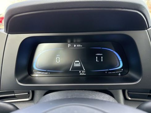 Certified 2025 Hyundai Elantra Sport w/ Cargo Package image 12