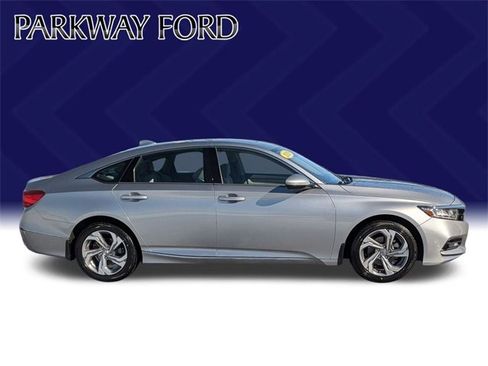 Used 2019 Honda Accord EX image 4