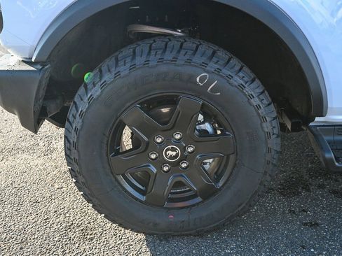 New 2025 Ford Bronco Outer Banks image 12